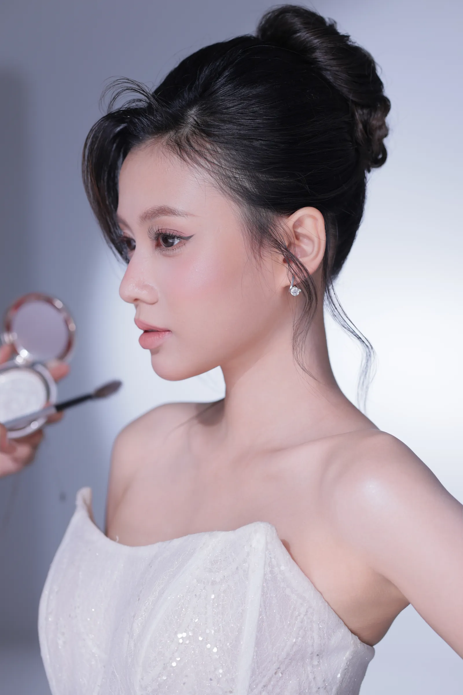 Ivory Glow - Image 3