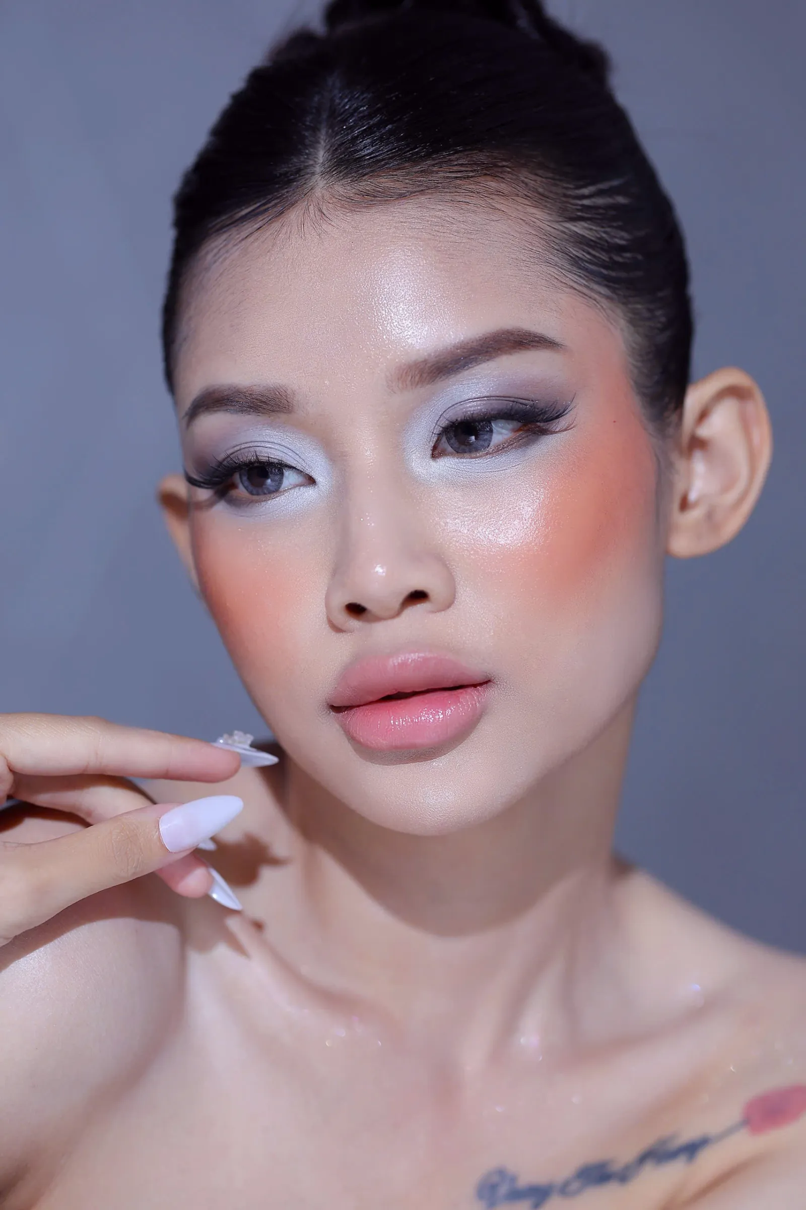 The White Anthurium - Image 3