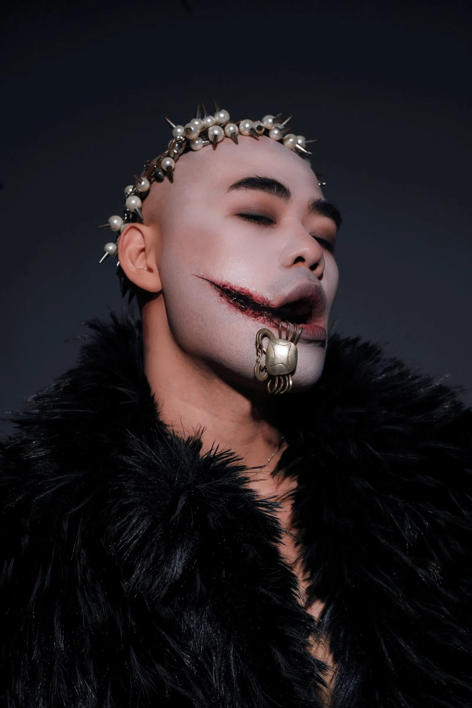 Velvet Derangement - Image 3